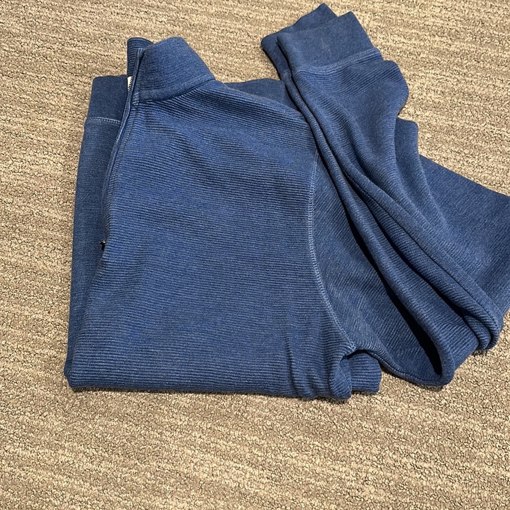 Peter Millar men’s half zip sweater - Picture 2 of 2